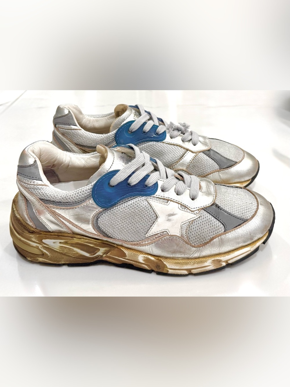 Golden Goose Women's Size 36 Dad-Star in silver laminated leather and mesh - Picture 2 of 15
